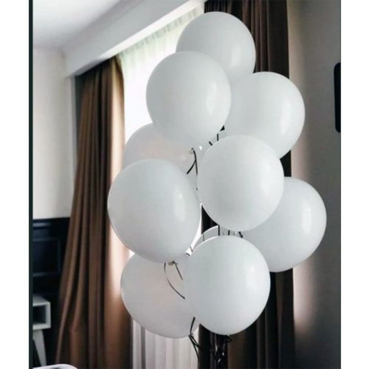 Фонтан шаров "Облако" в Оренбурге