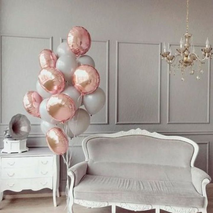 Фонтан шаров "Софт рози" в Оренбурге