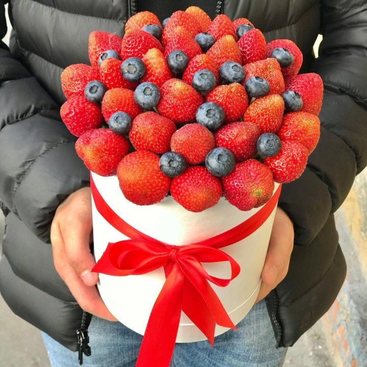 Клубничный бокс №3 в Оренбурге