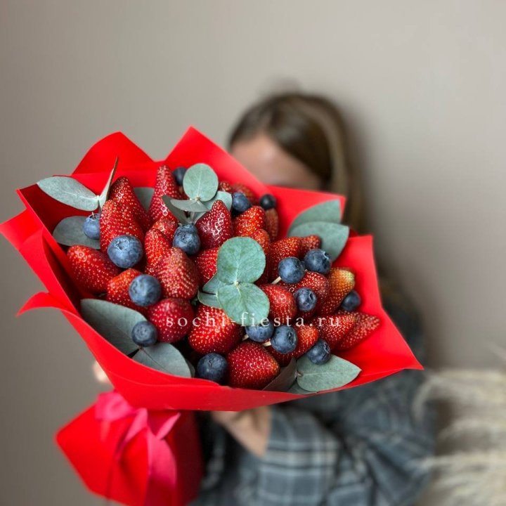 Клубничный бум №1 в Оренбурге