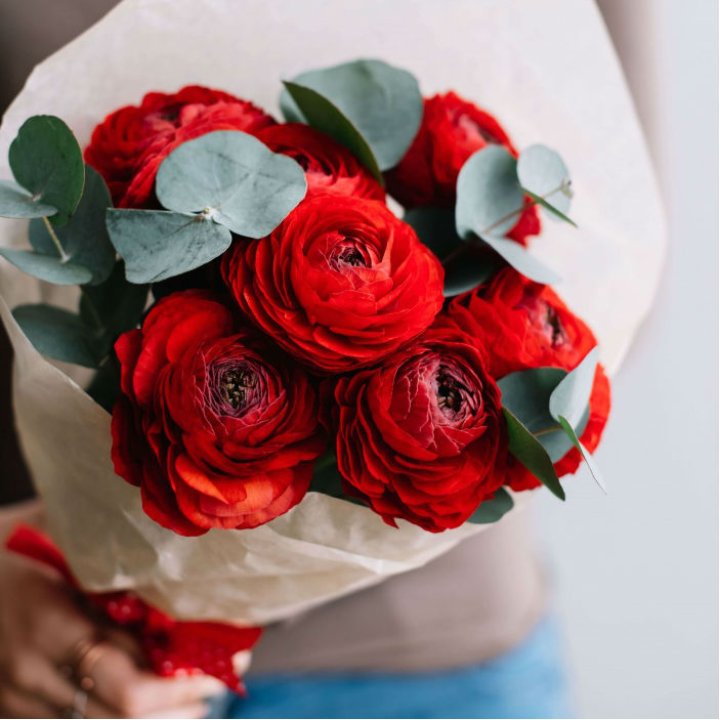 Букет ранункулюсов  в Оренбурге