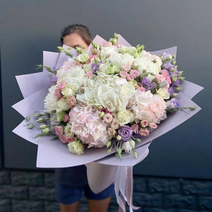 Макси-букет "Флоренция" в Оренбурге