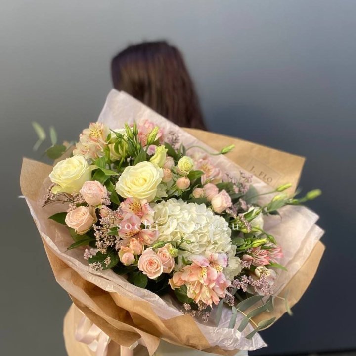 Дизайнерский букет №1 в Оренбурге