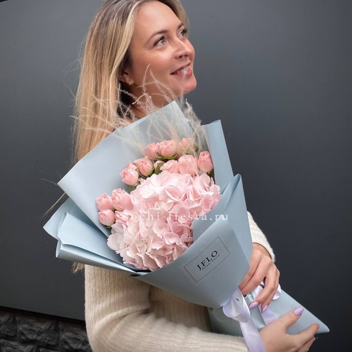 Гортензия  "Жасмин" в Оренбурге