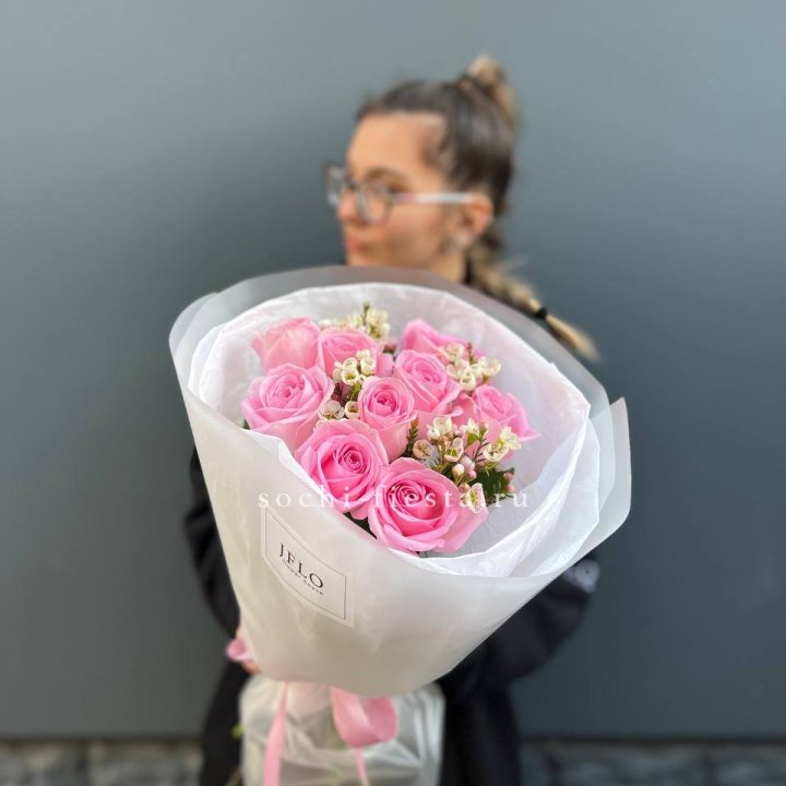 Букет розовых роз  в Оренбурге