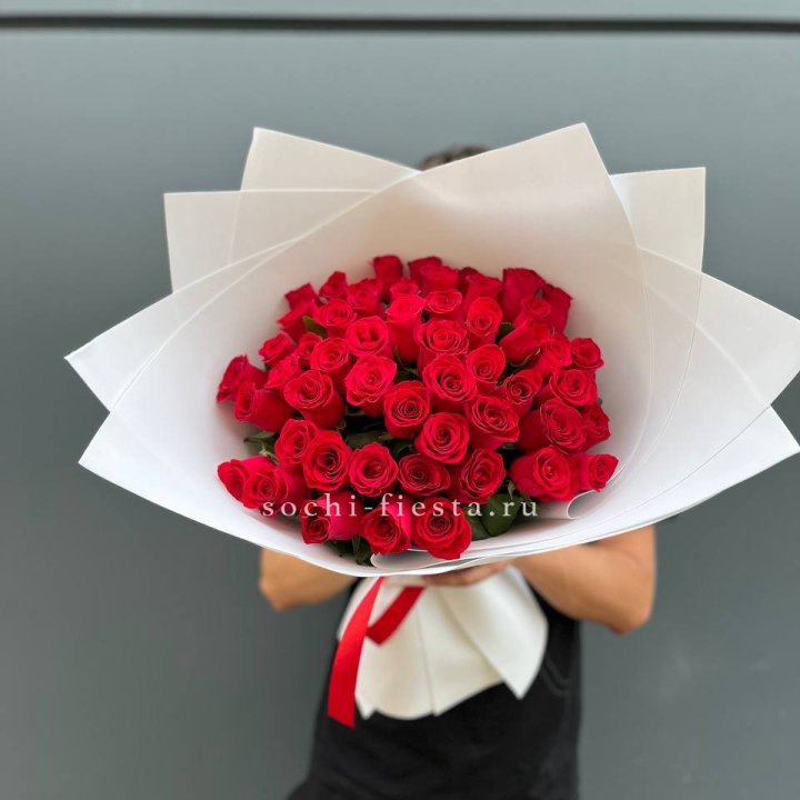 51  красная роза в Оренбурге