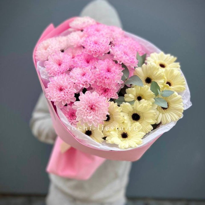 Дуо хризантем и гербер в Оренбурге