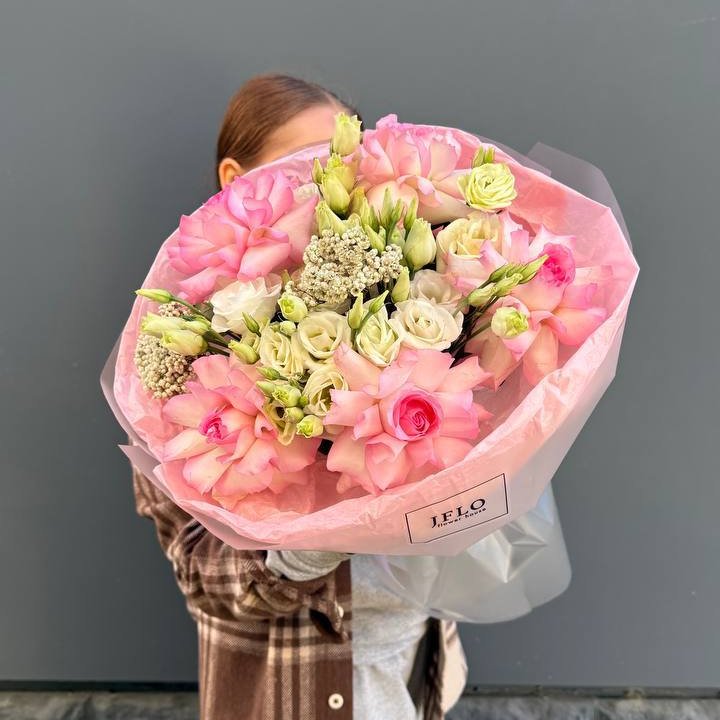 Букет "Розы с эустомой" в Оренбурге