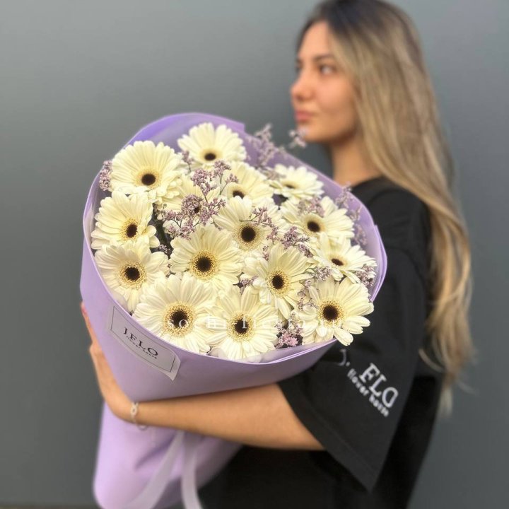 Букет голландских гербер "Лавандер" в Оренбурге