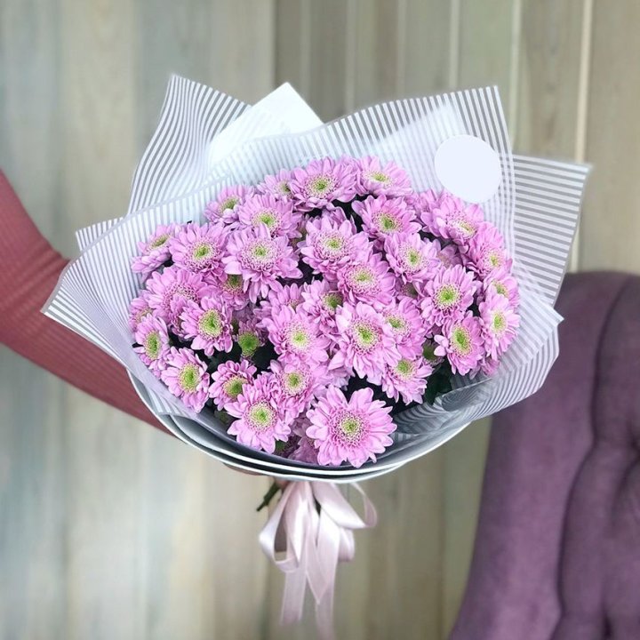 Букет розовых хризантем в Оренбурге