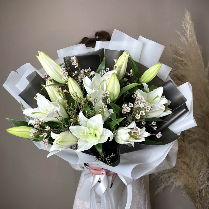 Букет лилий Снежная королева в Оренбурге