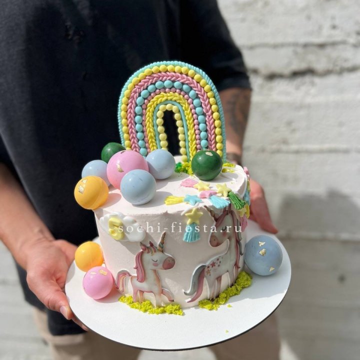 Торт "Радуга с единорогом" в Оренбурге