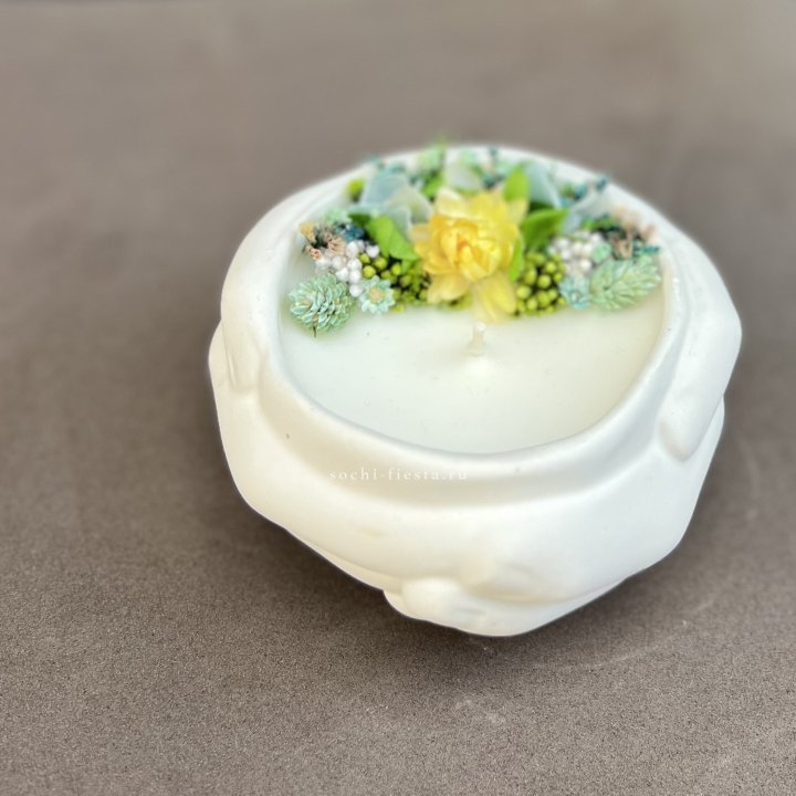 Свеча ароматическая в гипсе Руки в Оренбурге