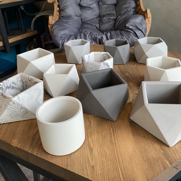 Дизайнерское кашпо в Оренбурге