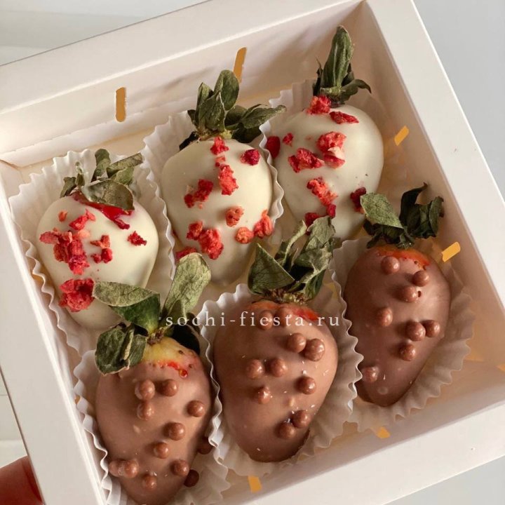 Клубника в шоколаде 6 ягод в Оренбурге