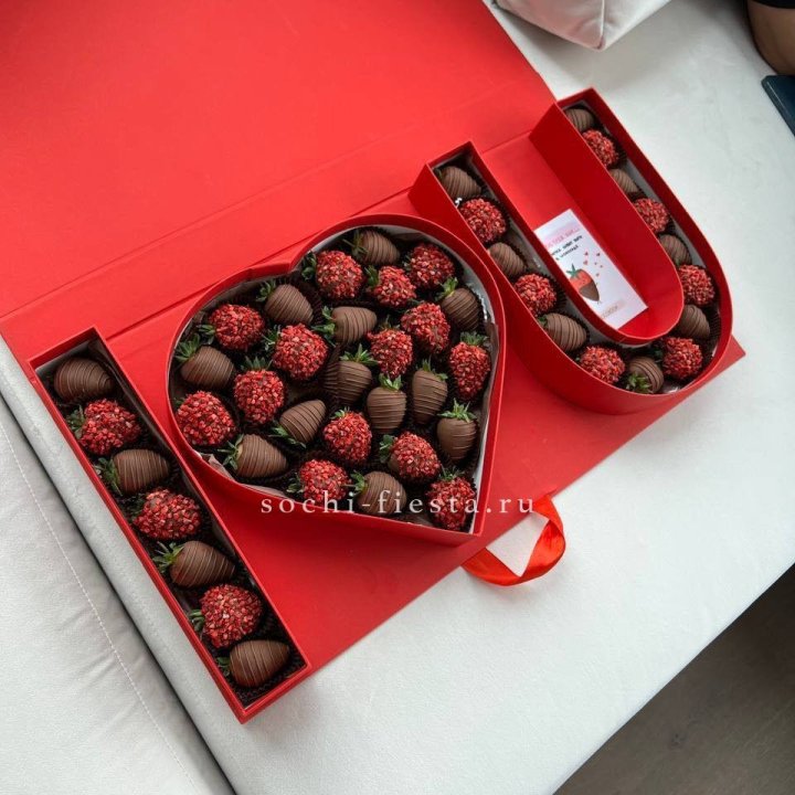 Клубника в шоколаде "Я люблю тебя" в Оренбурге