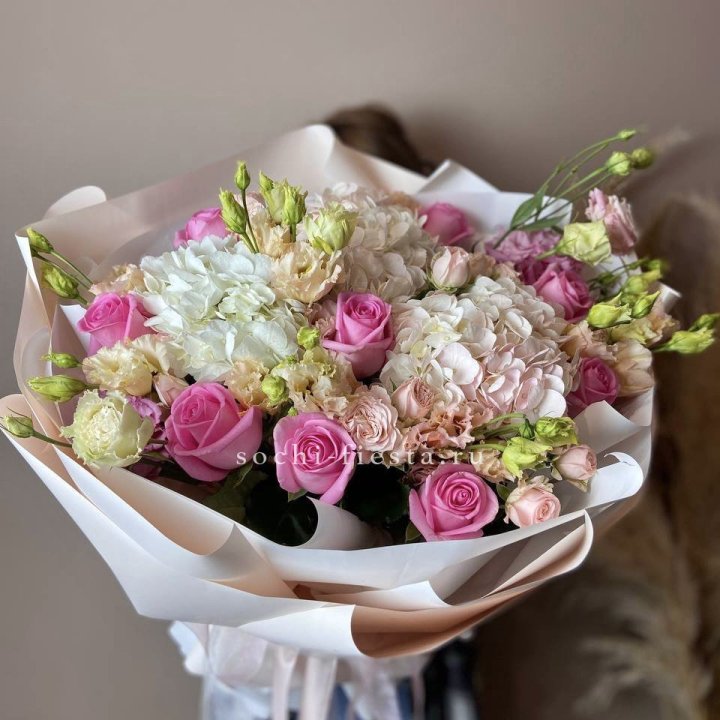 Дизайнерский букет "Каролина" в Оренбурге