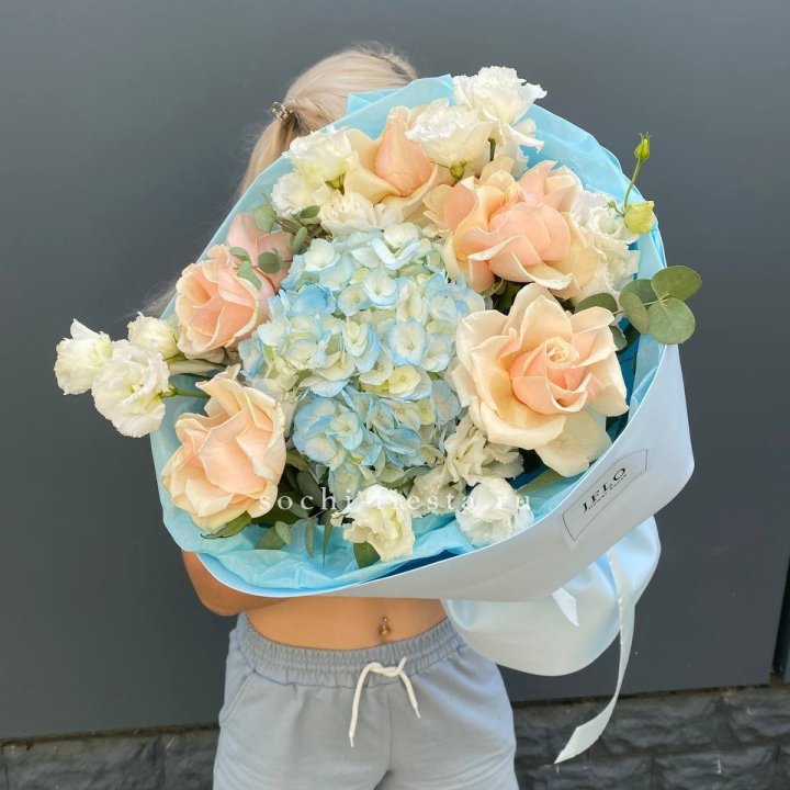 Сборный букет "Голубой закат" в Оренбурге