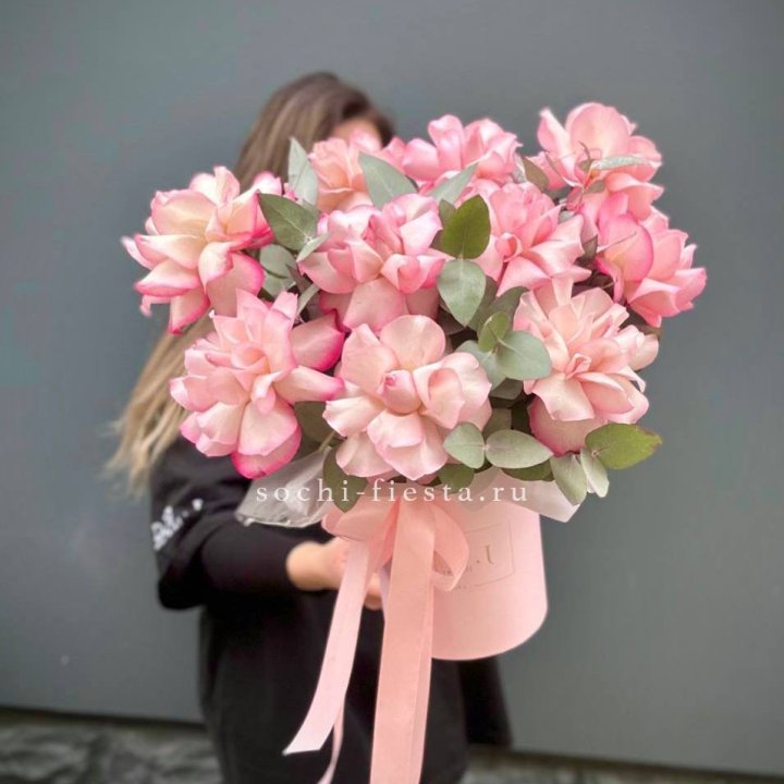 11 Фрунцузских роз "Венди" в Оренбурге