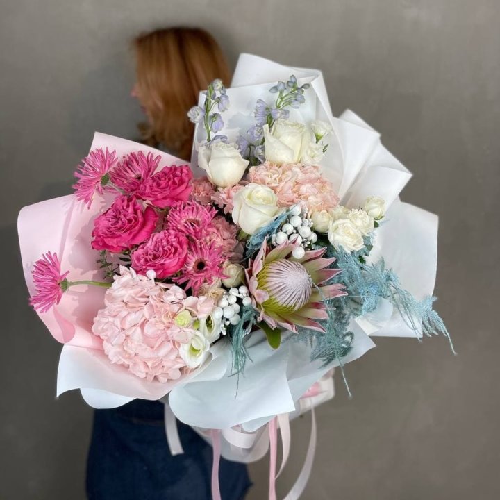 Дизайнерский букет "Фантастик" в Оренбурге