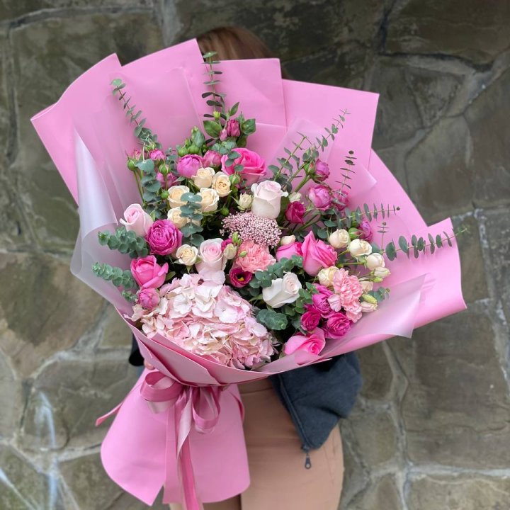 Дизайнерский букет "Паулина" в Оренбурге