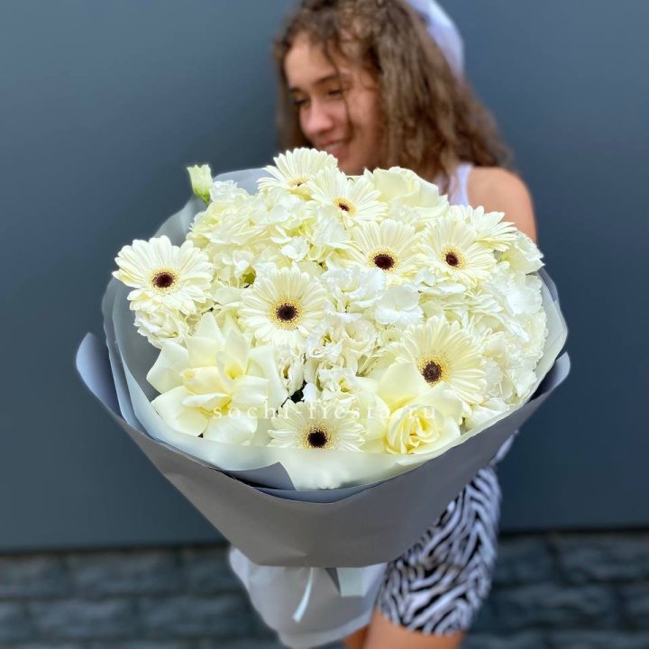  Букет "Вайт люксур" в Оренбурге