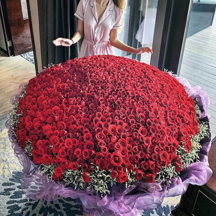 1001 роза в Оренбурге