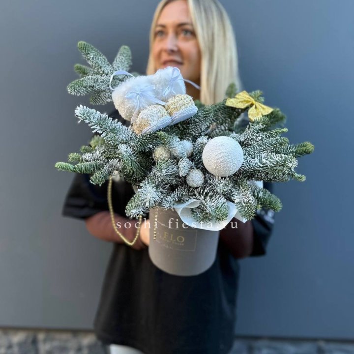 Новогодний бокс "Ботс голд" в Оренбурге