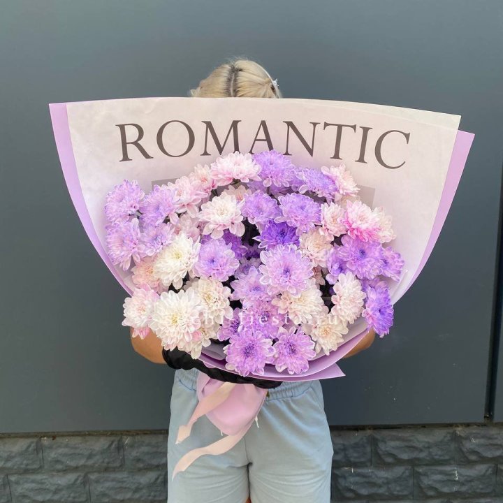 Букет сиреневых хризантем в Оренбурге