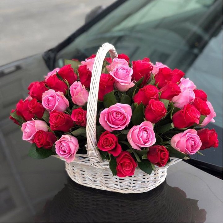 Корзина с розами  в Оренбурге