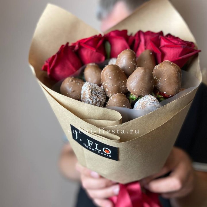 "Тандем с шоколадной клубникой" в Оренбурге