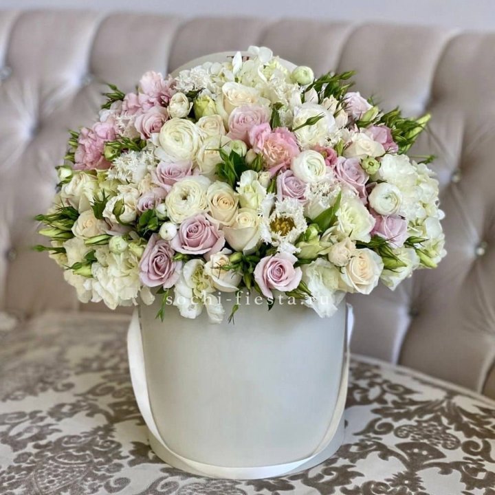 Цветочный бокс "Ловинг" в Оренбурге