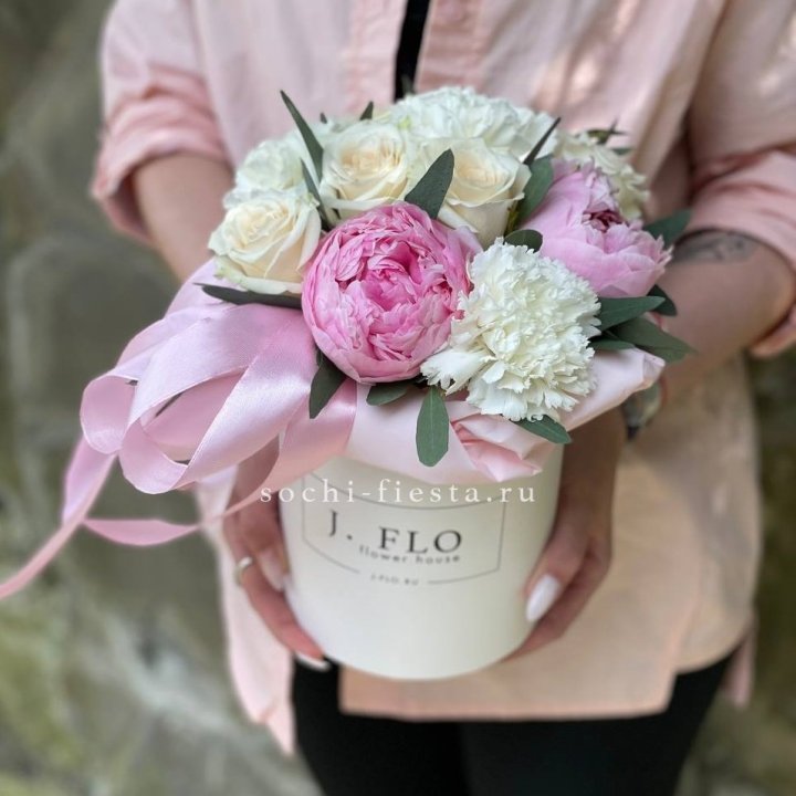 Цветочный бокс мини №2 в Оренбурге