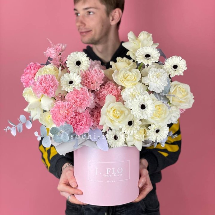 Дизайнерский бокс "Индира" в Оренбурге