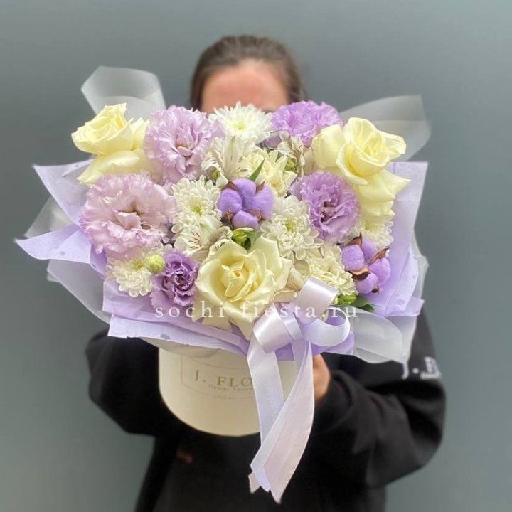 Цветочная композиция "Сминк" в Оренбурге