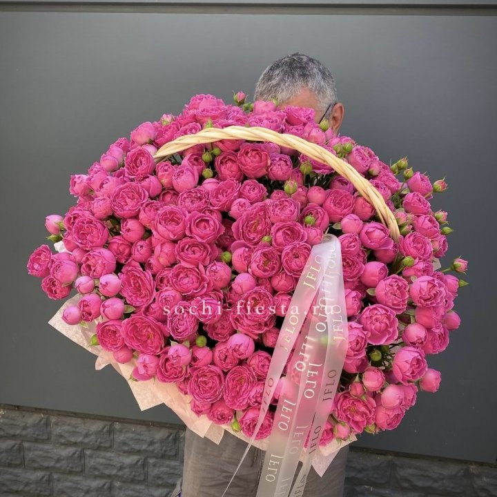 Корзина роз Мисти Баблс 151 в Оренбурге