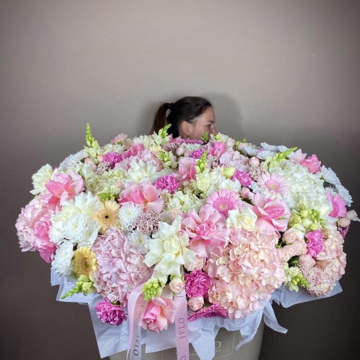 Корзина цветов «Рандеву» в Оренбурге