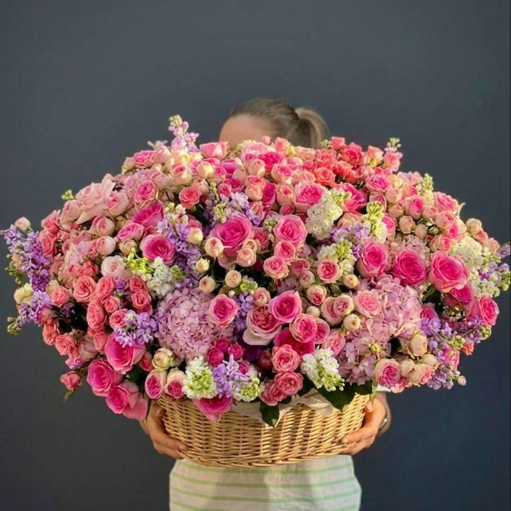 Цветочная корзина гигант №5 в Оренбурге