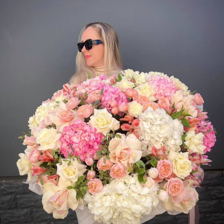 Корзина "Волшебная фиэрия" в Оренбурге