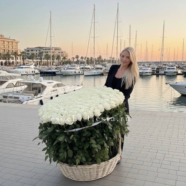 301 высокая роза в корзине в Оренбурге