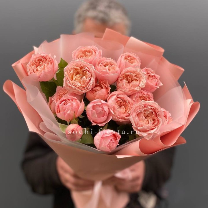 Букет комплимент из кустовых роз Джульетта в Оренбурге