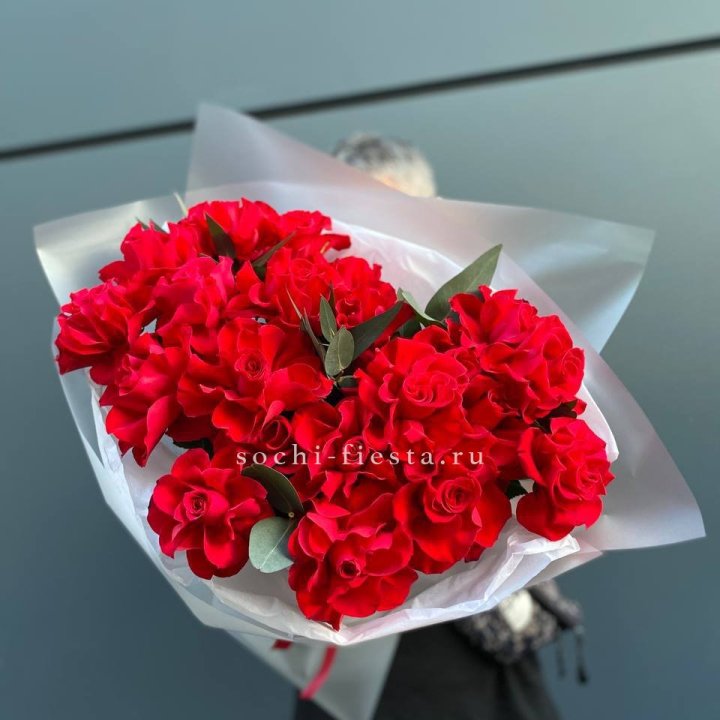 21 Красная французская роза в Оренбурге