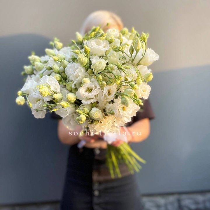 Букет эустом под ленту  в Оренбурге