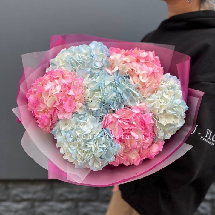 Букет гортензий "Тоника №2" в Оренбурге