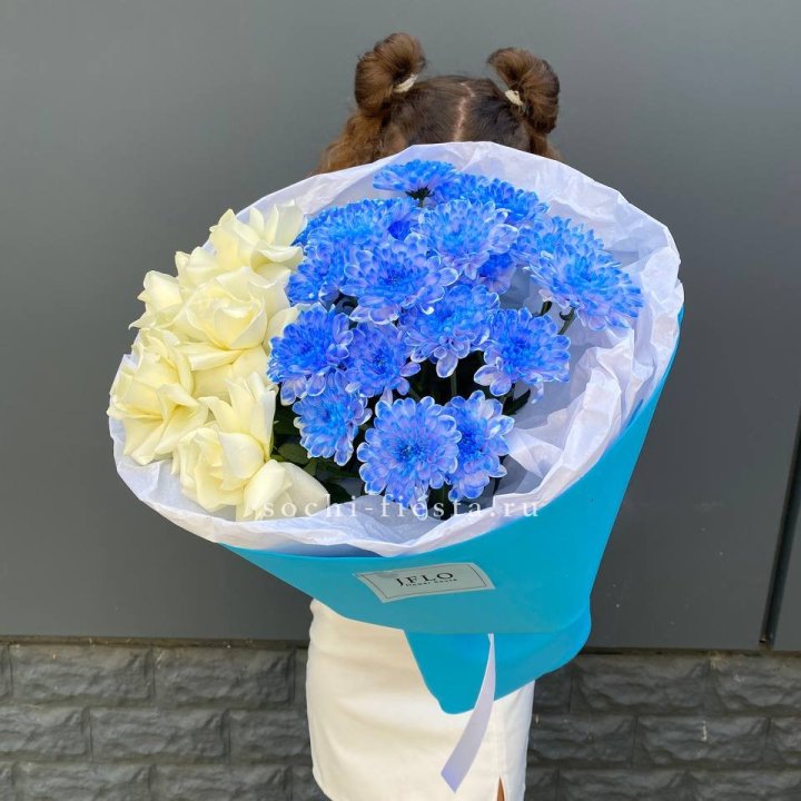 Дуо букет розы и хризантема в Оренбурге