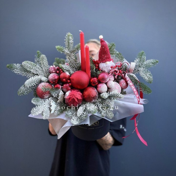 Композиция "Мери крисмас ред" в Оренбурге