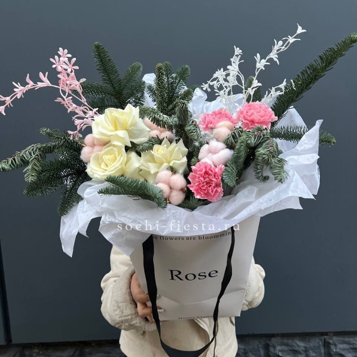 Цветочная сумка с нобилисом в Оренбурге