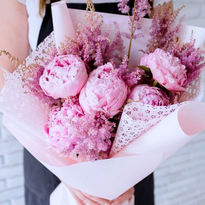Букет пионов "Мелиса" в Оренбурге