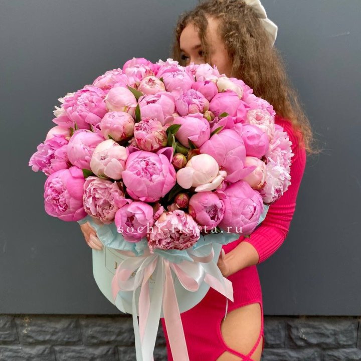 51 пион в цилиндре в Оренбурге