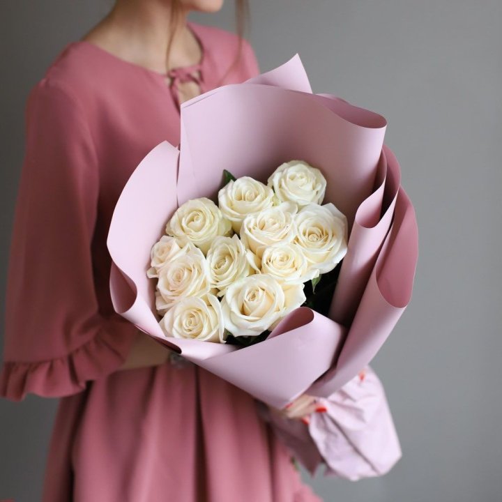 11 белых роз в Оренбурге